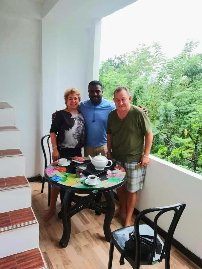 Sura Homestay Kandy Extérieur photo